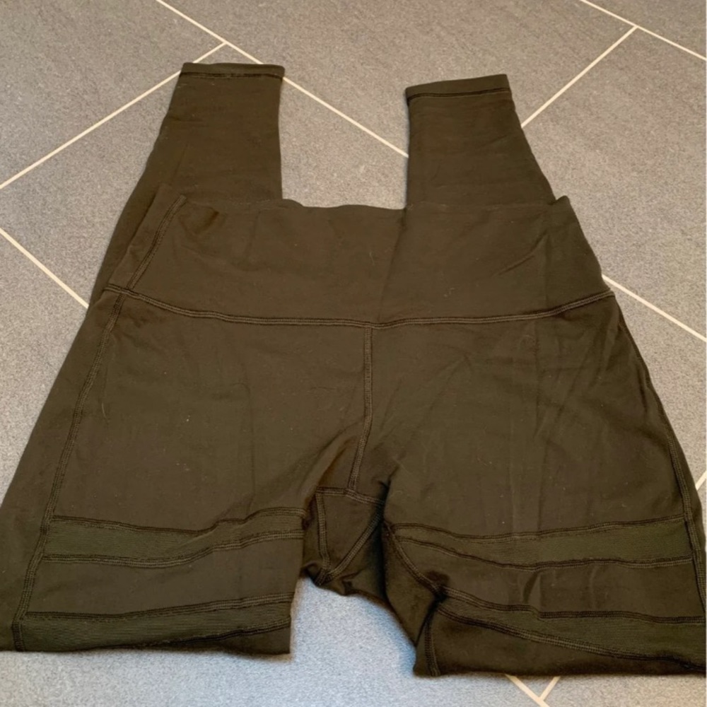 Lululemon Wunder Under Mesh